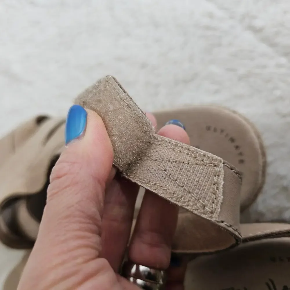 Collection by Clarks Lafley Krissy 10M leather Espadrills Wedge Beige‎ Sandles.